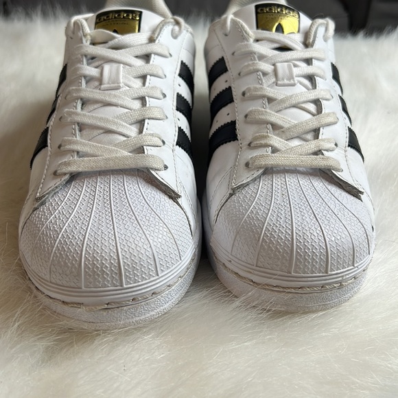 Adidas superstars shell tops size 9 - Picture 4 of 5
